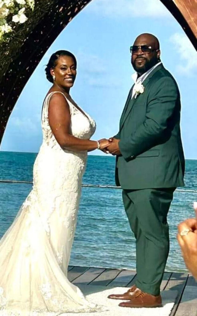 The beautiful bride and groom at their destintaion wedding in Mexico